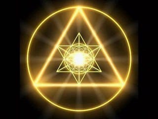 Талисман на деньги «Магический треугольник богатства»
